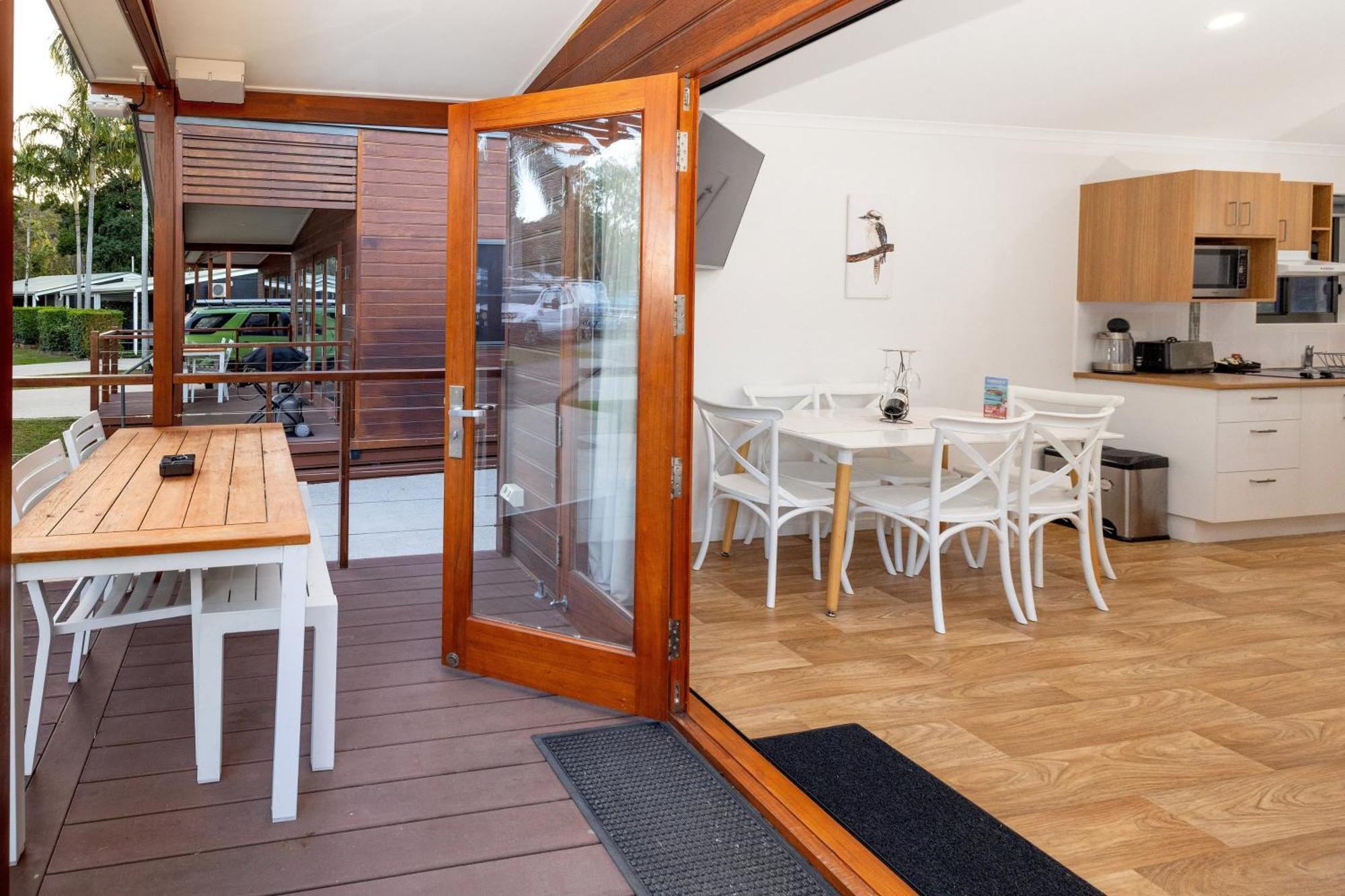 Big4 Whitsundays Tropical Eco Resort Airlie Beach Exterior photo