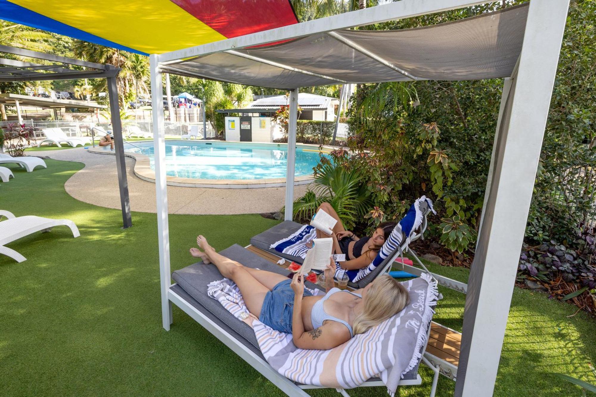 Big4 Whitsundays Tropical Eco Resort Airlie Beach Exterior photo